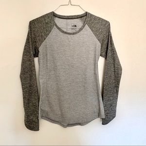 The North Face Long Sleeve Top